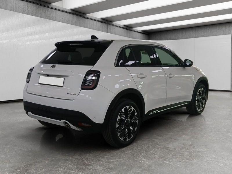 FIAT 600 1.2 hybrid La Prima 110cv auto