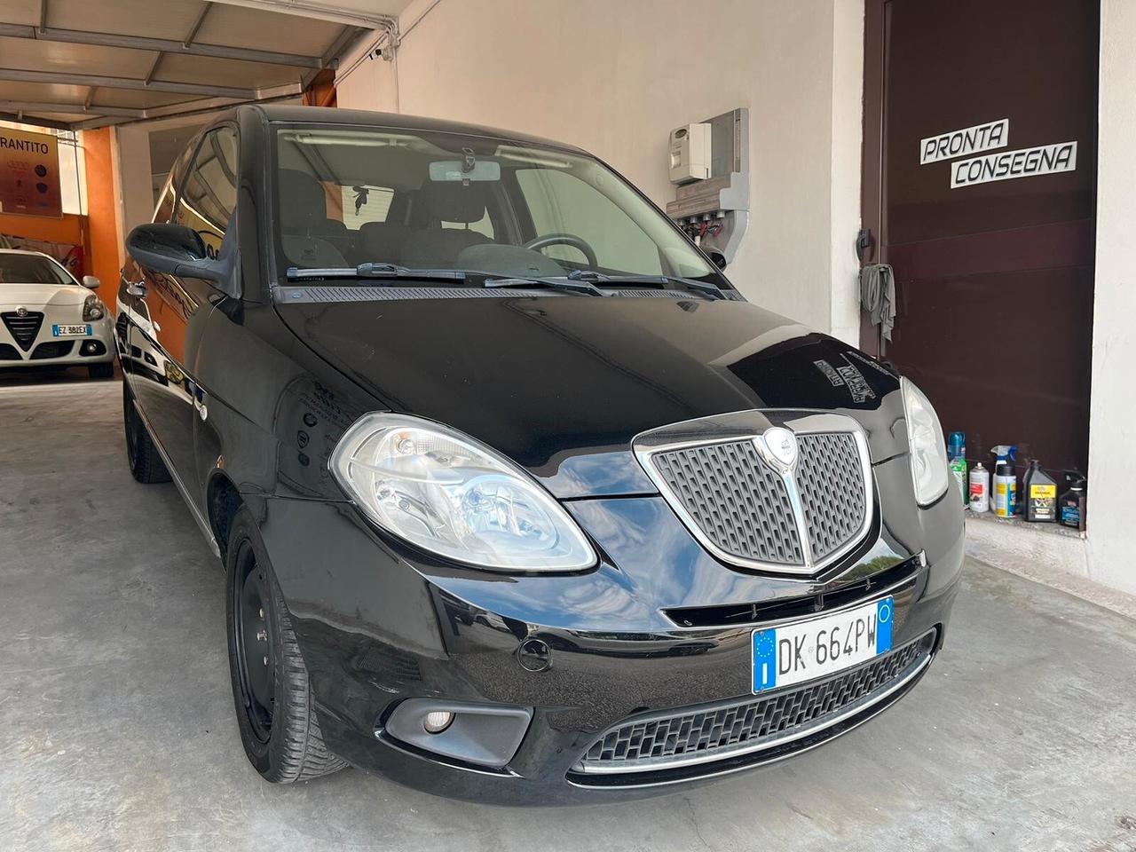 Lancia Ypsilon 1.2 benzina
