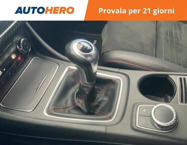 MERCEDES-BENZ A 180 d Premium