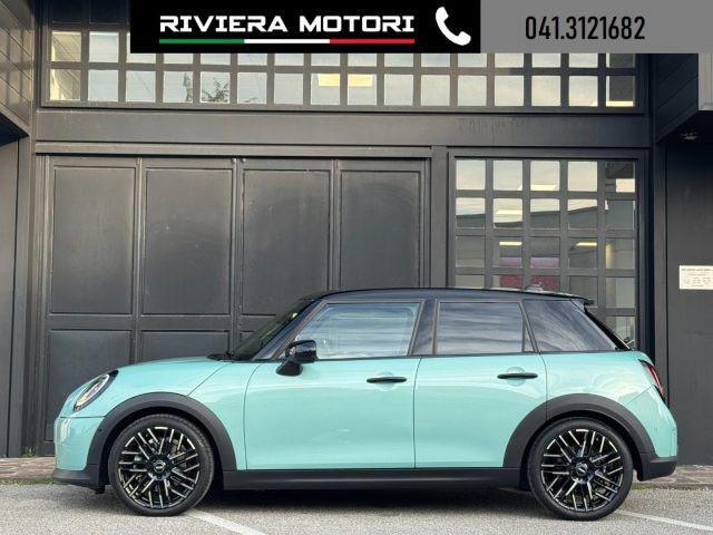 MINI Mini 5 Porte Cooper C Favoured