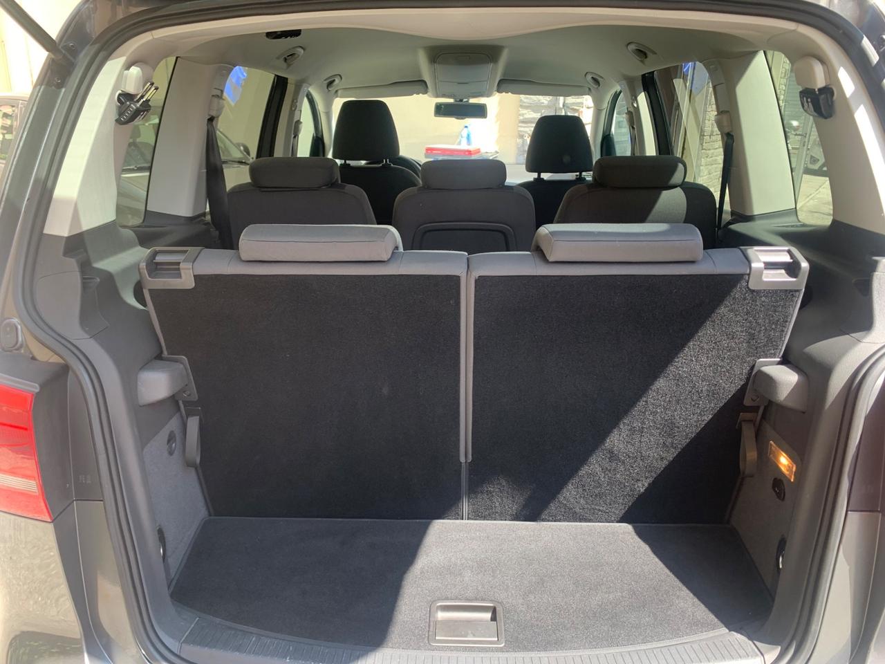 Volkswagen Touran 2.0 TDI 140 CV Highline 7 posti