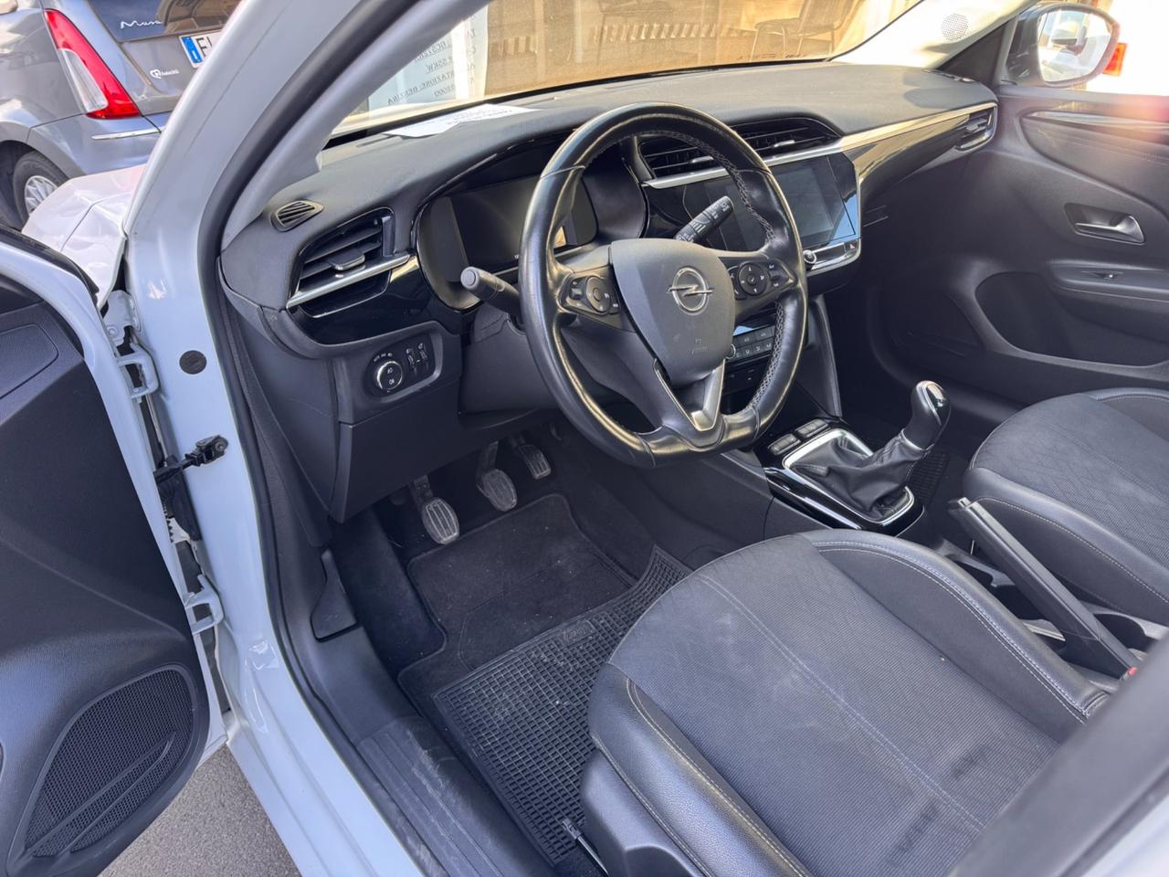 Opel Corsa 1.2 Elegance