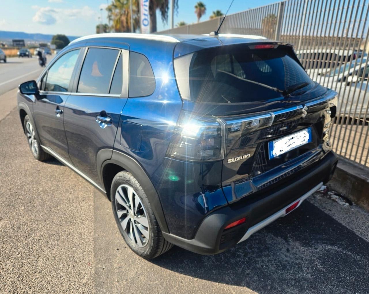 Suzuki S-Cross 1.4 Hybrid Top