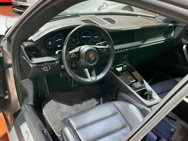 PORSCHE 992 Carrera 4S coupe' TETTO-SCARICO SPORTIVO