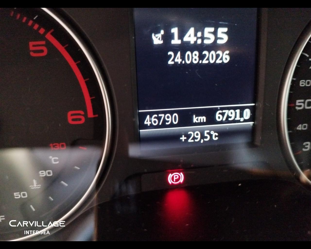 AUDI Q2 30 2.0 tdi Business s-tronic