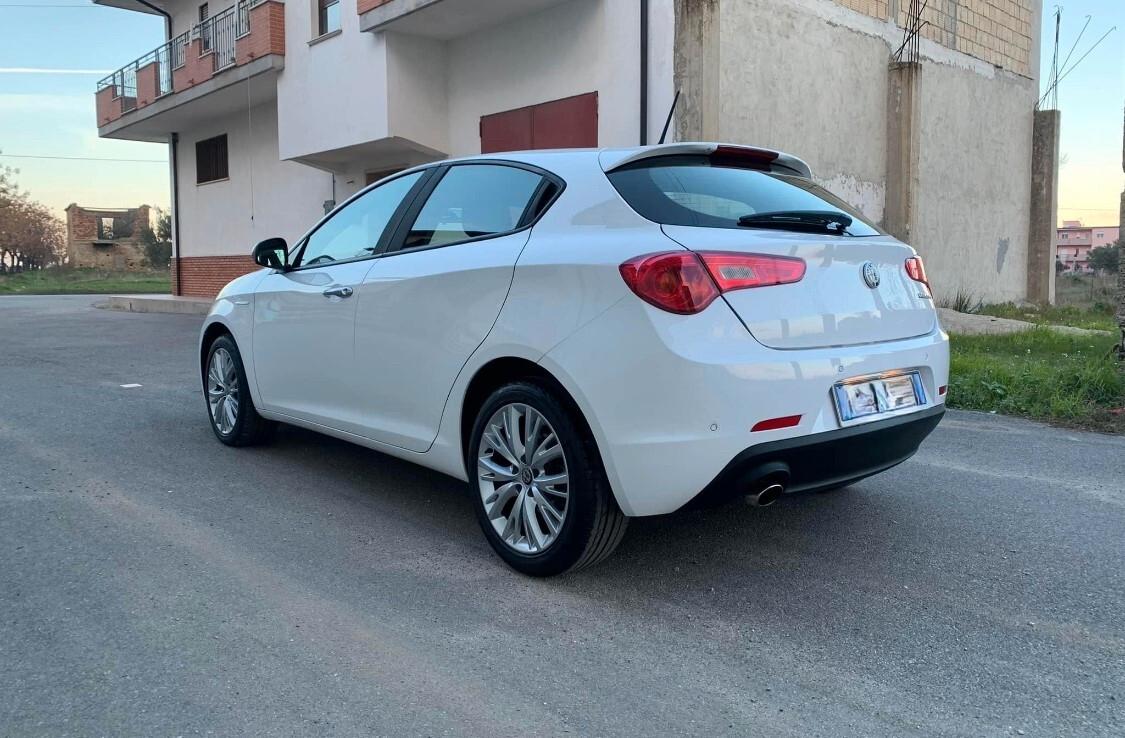 Alfa Romeo Giulietta 1.6 JTDm 120 CV Super