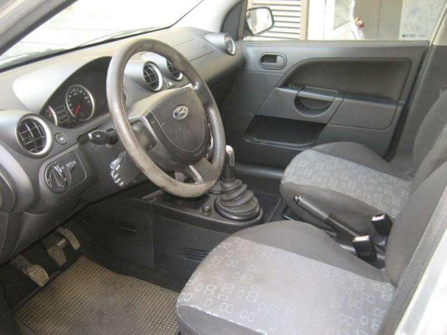 FORD Fiesta 1.2 16V 5 PORTE TECNO