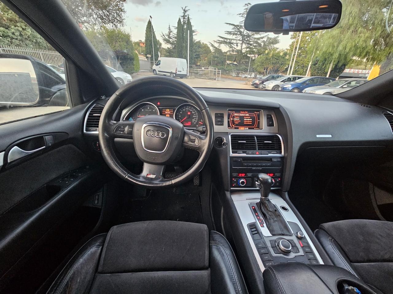 Audi Q7 3.0 V6 TDI 233CV quattro tiptronic