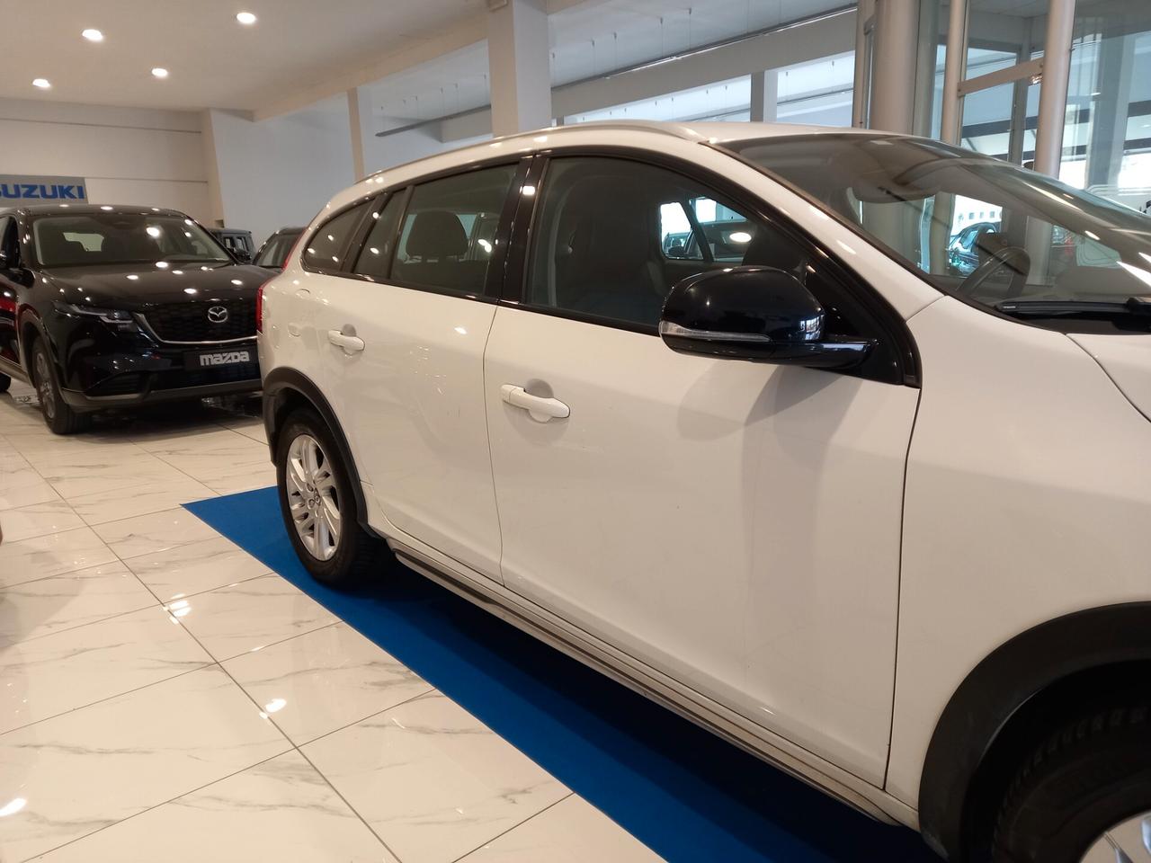 Volvo V60 Cross Country UNICO PROP