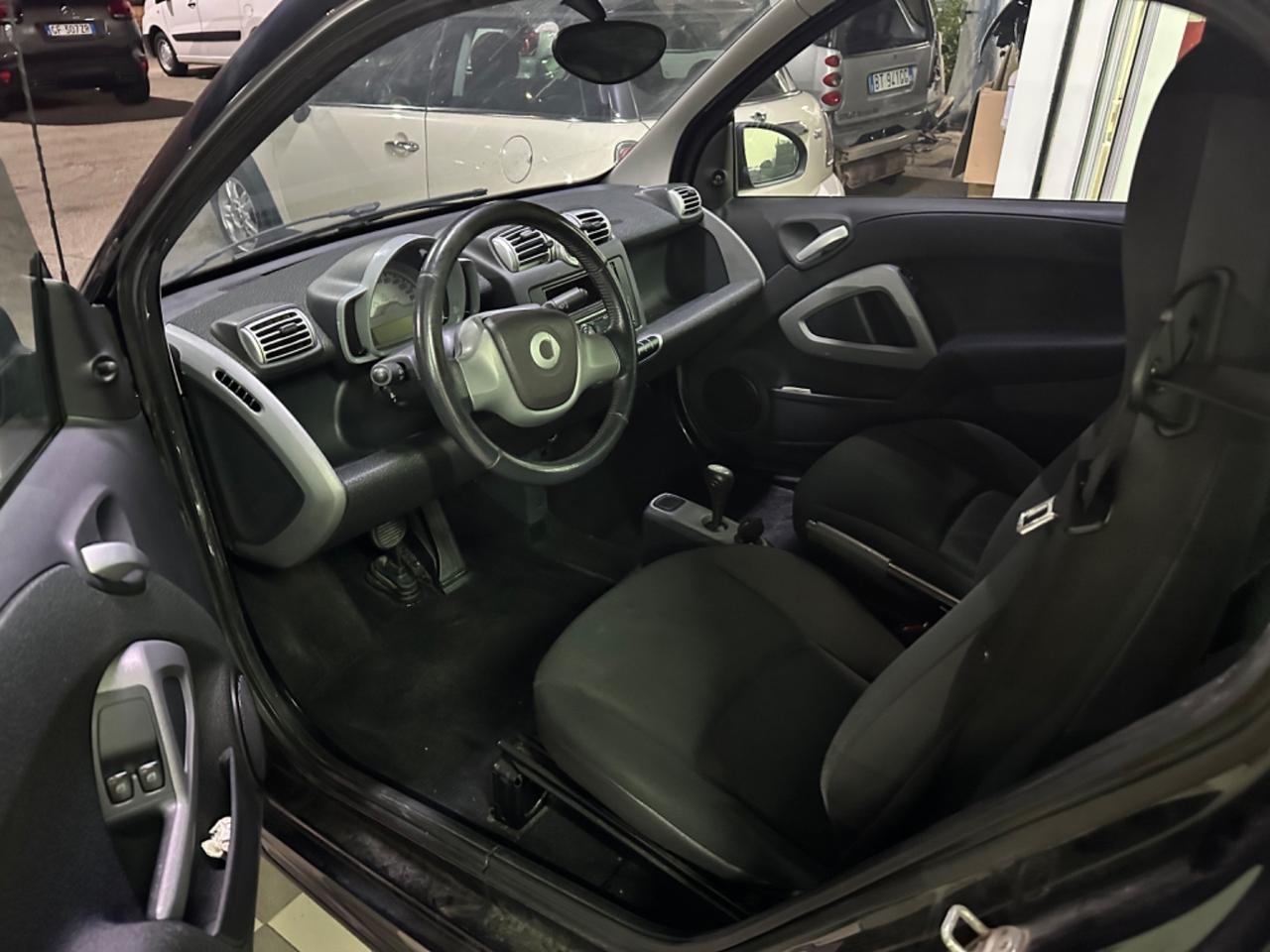 Smart ForTwo 1000 62 kW coupé passion