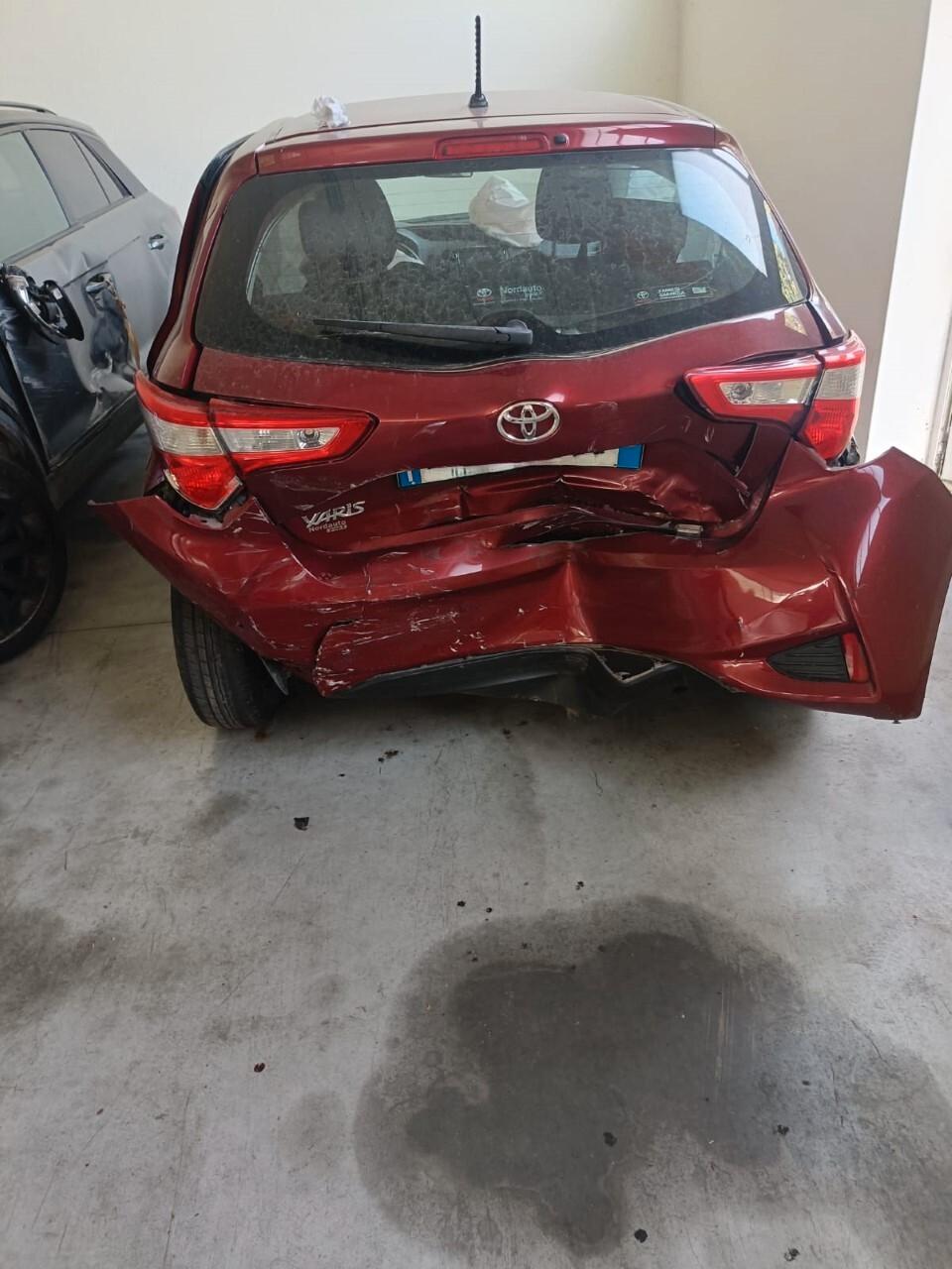 Toyota Yaris 1.0 72 CV 5 porte Active