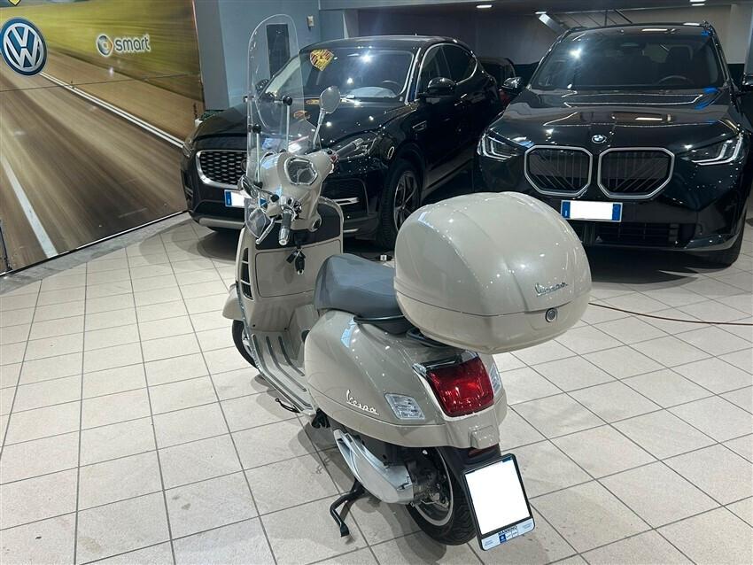 Vespa GTS 300 hpe 310