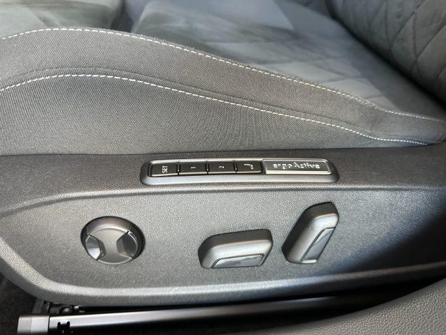 VOLKSWAGEN Golf 1.4 TSI eHYBRID 204 CV DSG Style - ACC - FULL