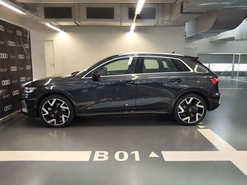 Audi A3 A3 allstreet 1.5 tfsi mhev Identity Contrast 150cv s-tronic