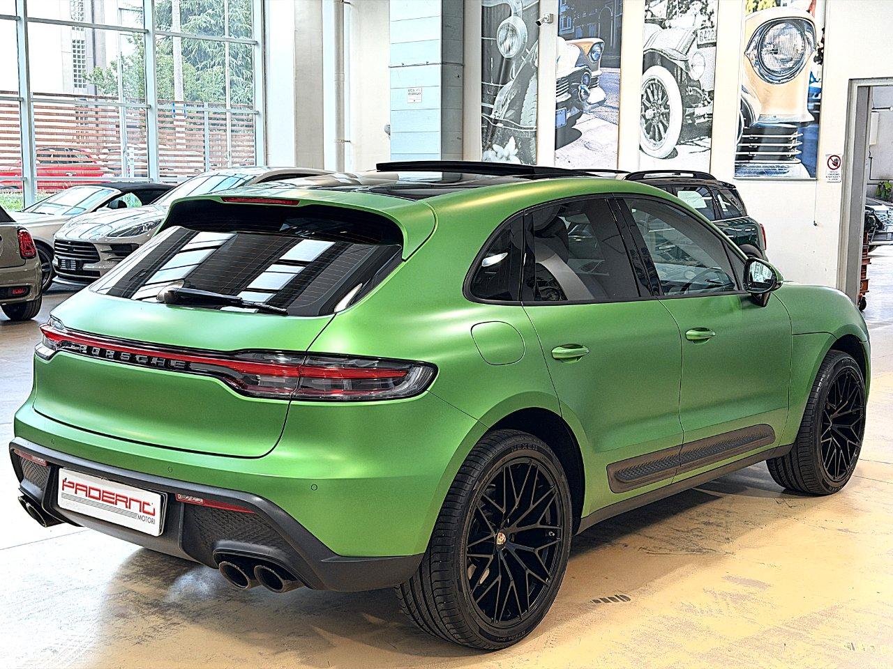 Porsche Macan 2.0 265cv PDK - 21" - Tetto - Carplay - Wrap Verde