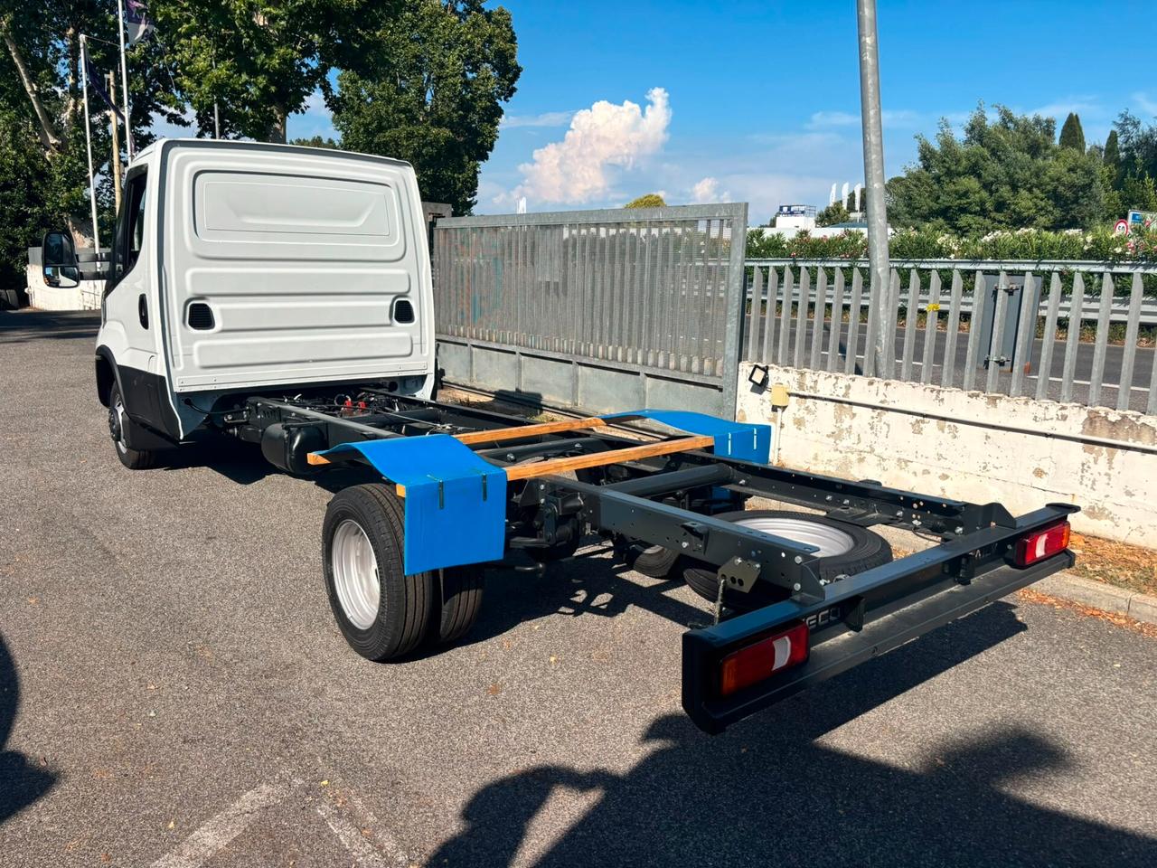 Iveco Daily 35C180 telaio nuovo motore euro 6E