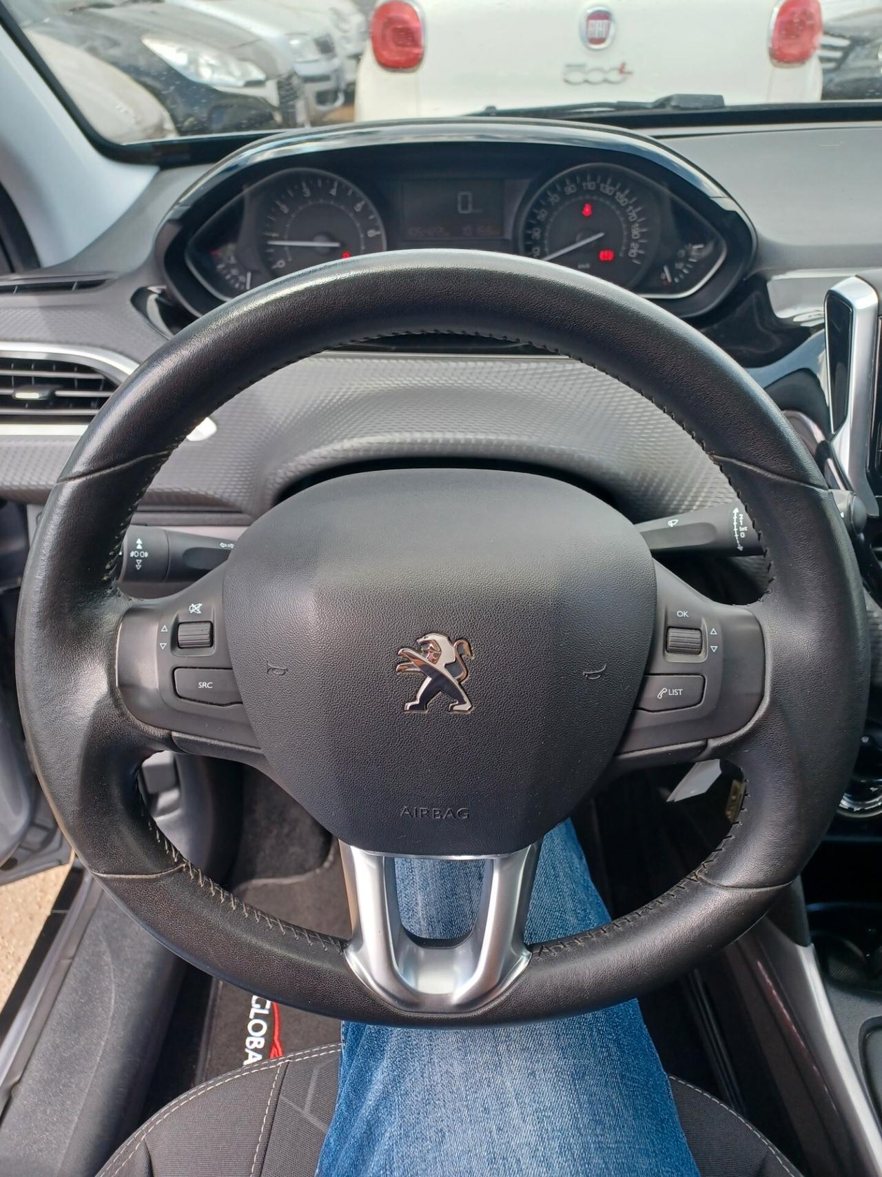 Peugeot 2008 1.2 Benzina Anno 2016 restyling