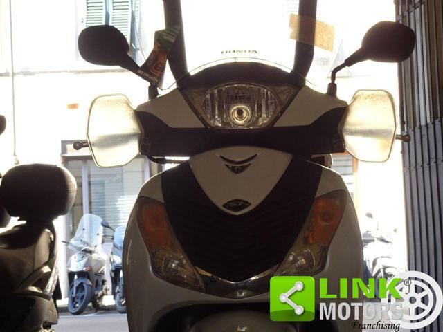 HONDA @ 150 SH 150