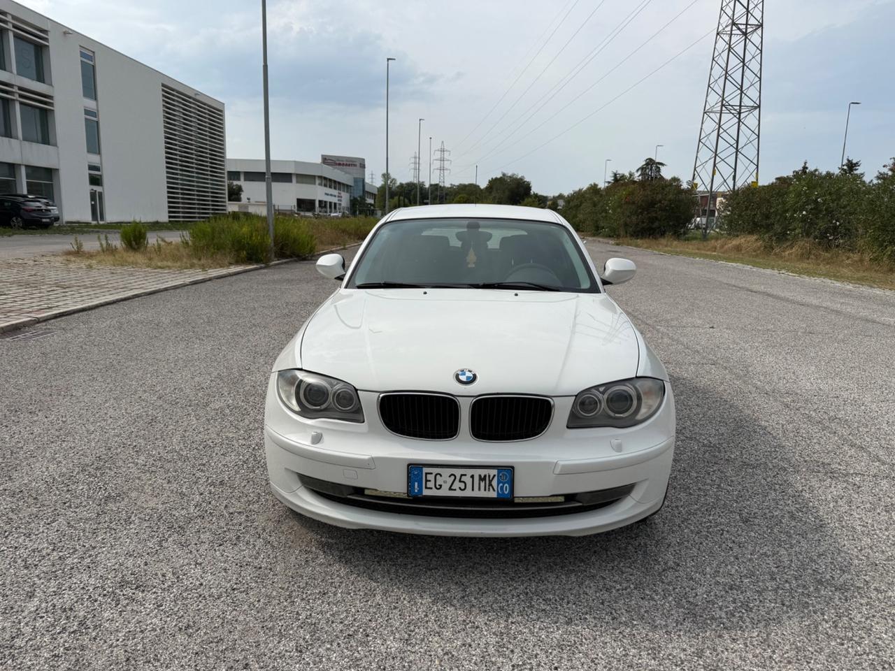 Bmw 116 116d 2.0 116CV cat 5 porte Futura DPF