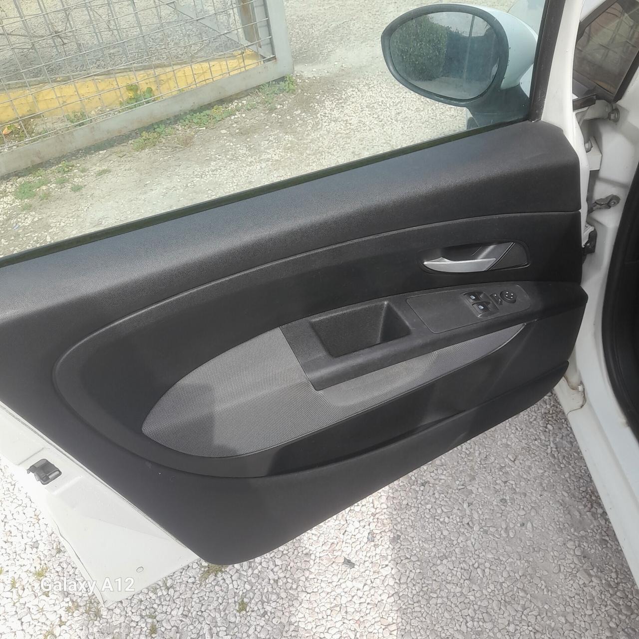 FIAT GRANDE PUNTO 5 POSTI N1 AUTOCARRO