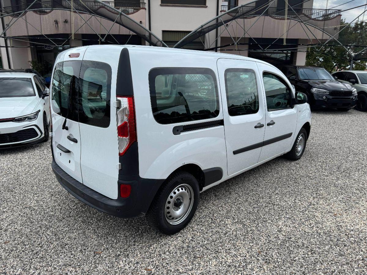 RENAULT - Kangoo - Blue dCi 8V 95 CV Limited Autocarro
