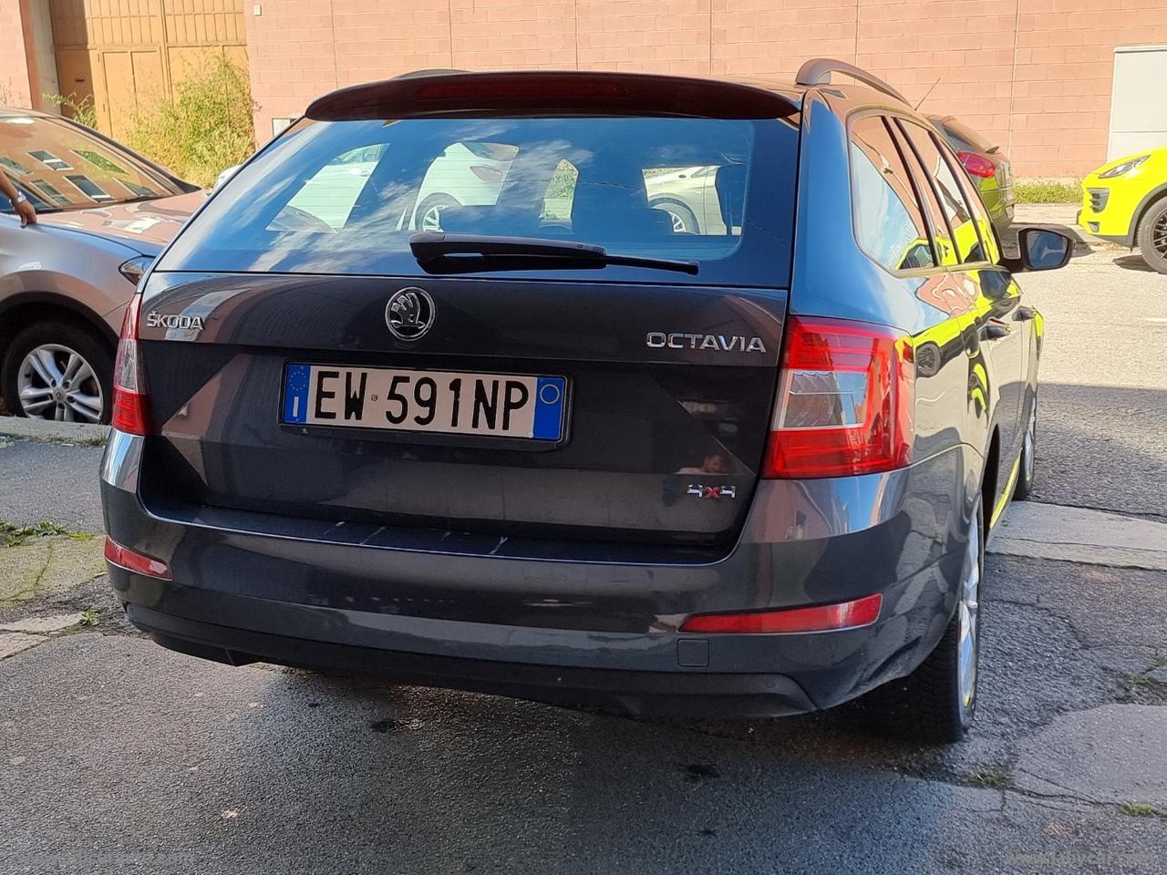 SKODA Octavia 1.6 TDI CR 105 CV Wagon