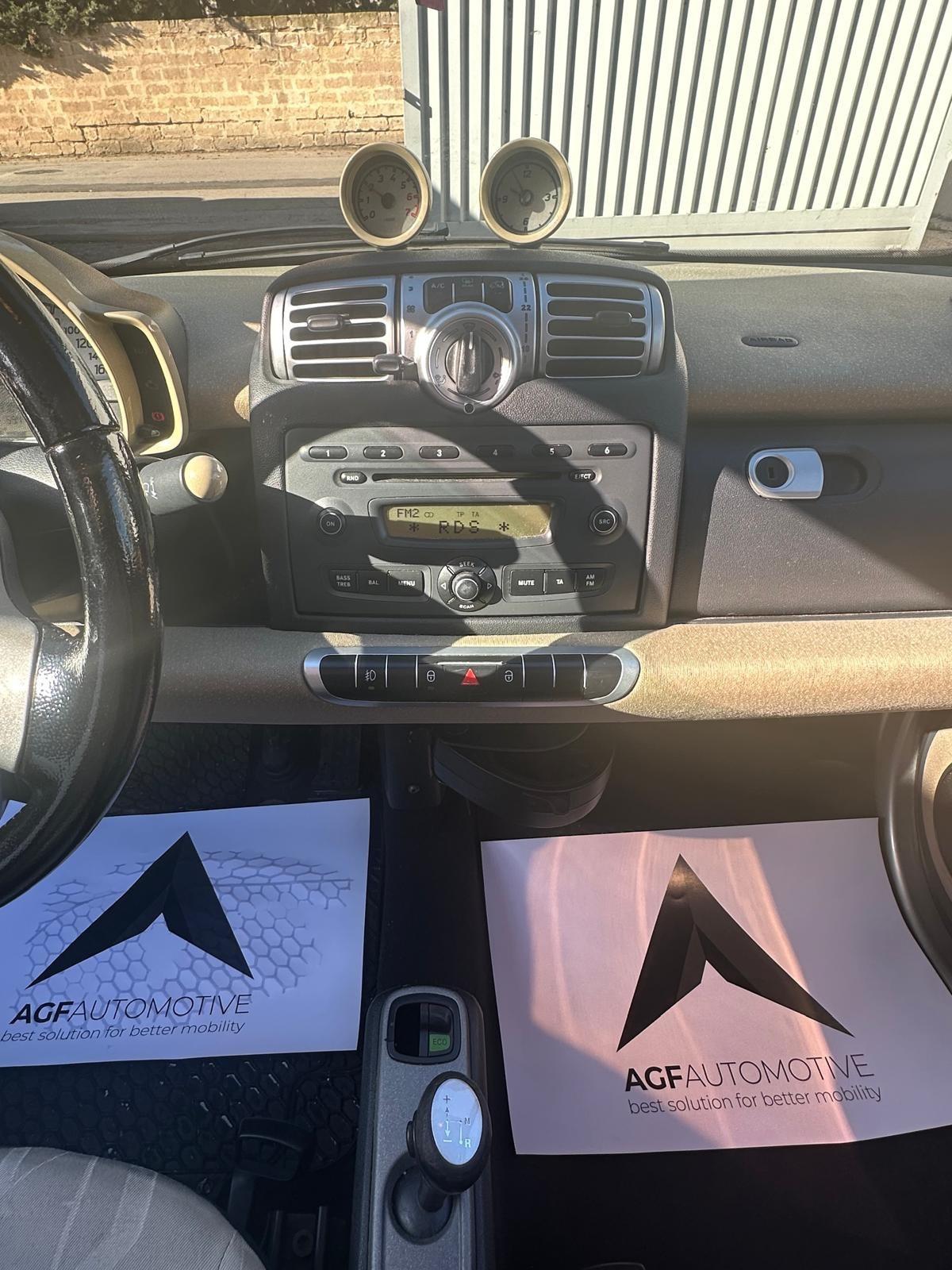 Smart ForTwo 1000 52 kW coupé passion