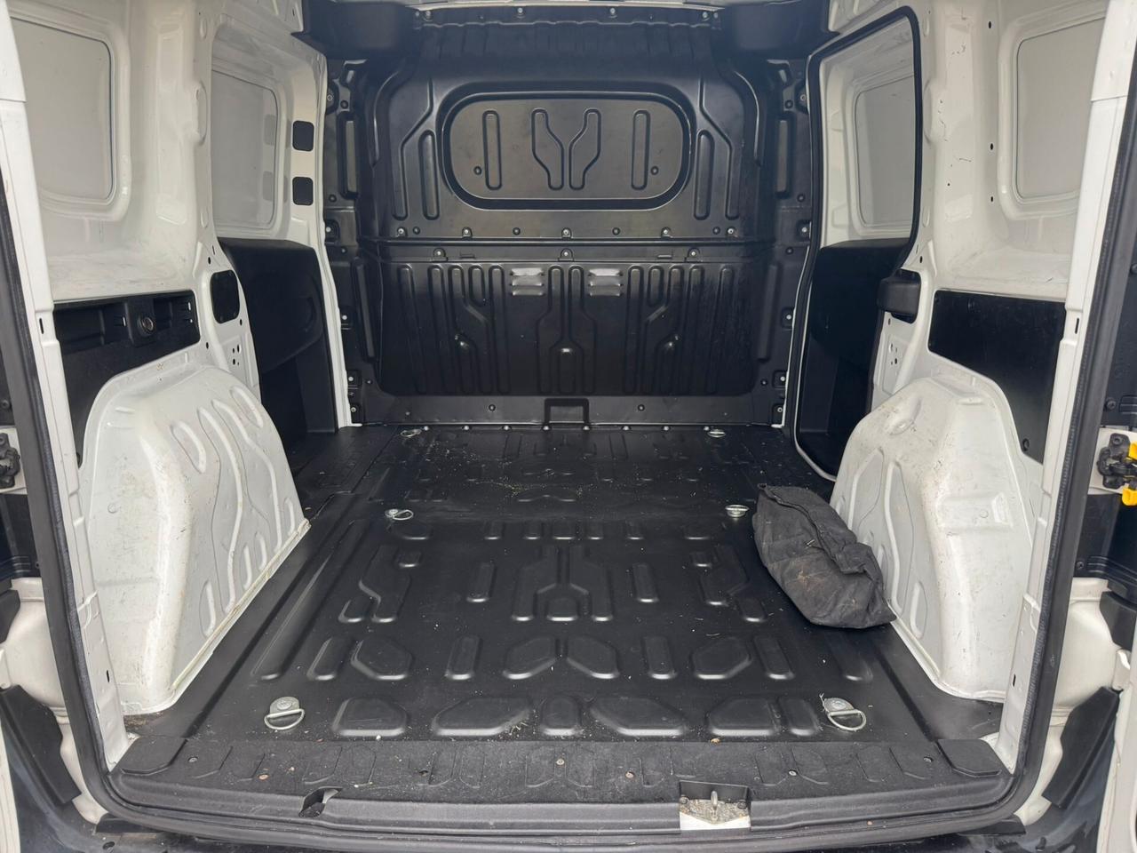 Fiat Doblo cargo 1.3 mjet 2019 SOLO 140.000 KM