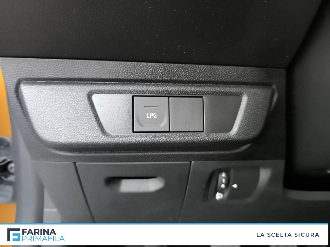 DACIA Sandero Stepway III 2021 - Sandero Stepway 1.0 tce Expression UP Eco-g 100cv