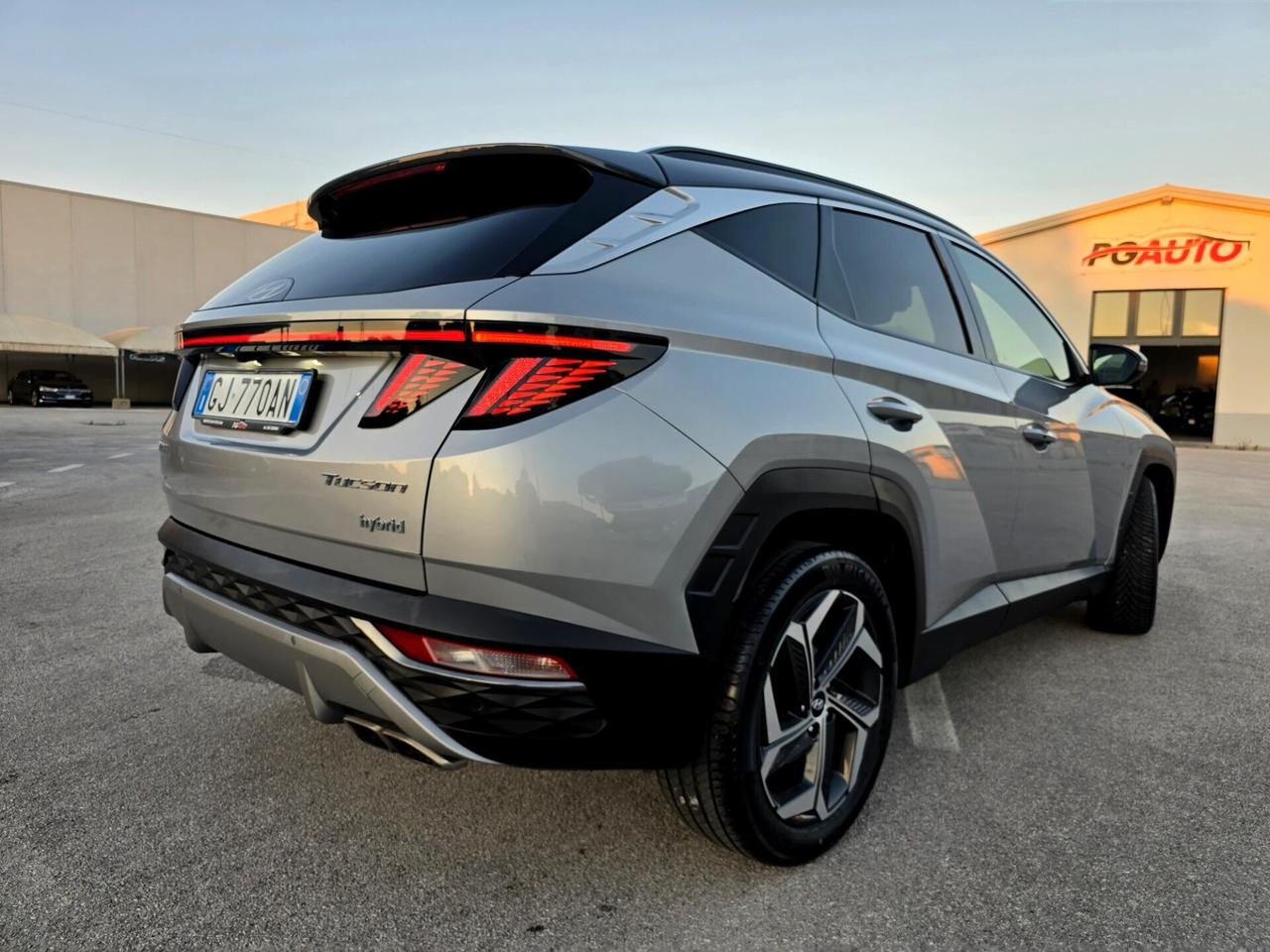 Hyundai Tucson 1.6 hev Xline 2wd auto