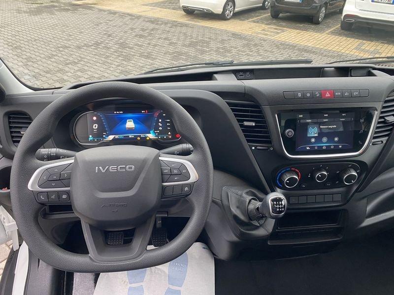 Iveco Daily Daily 35C18H quad.Tor 3.750 PLM-RG Cabinato con pedana