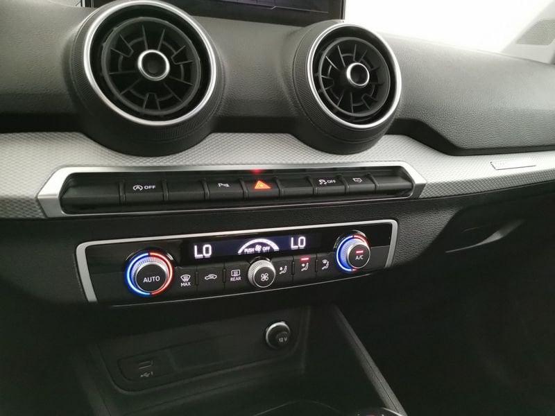 Audi Q2 30 2.0 tdi Business s-tronic