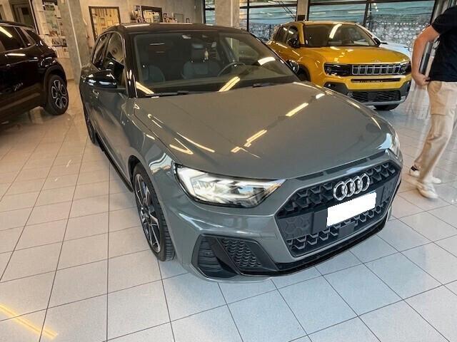 Audi A1 SPB 35 TFSI S tronic 150 cv S/line int+est bi-color