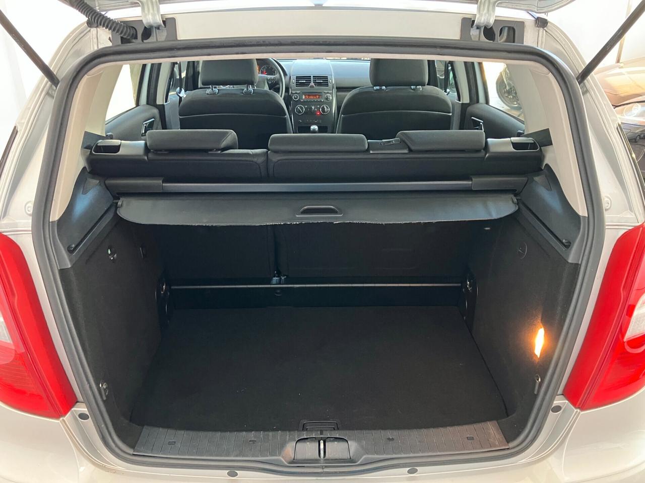 Mercedes-benz A 160 NEOPATENTATI EURO 5 NAVI/BLUE-TOOTH