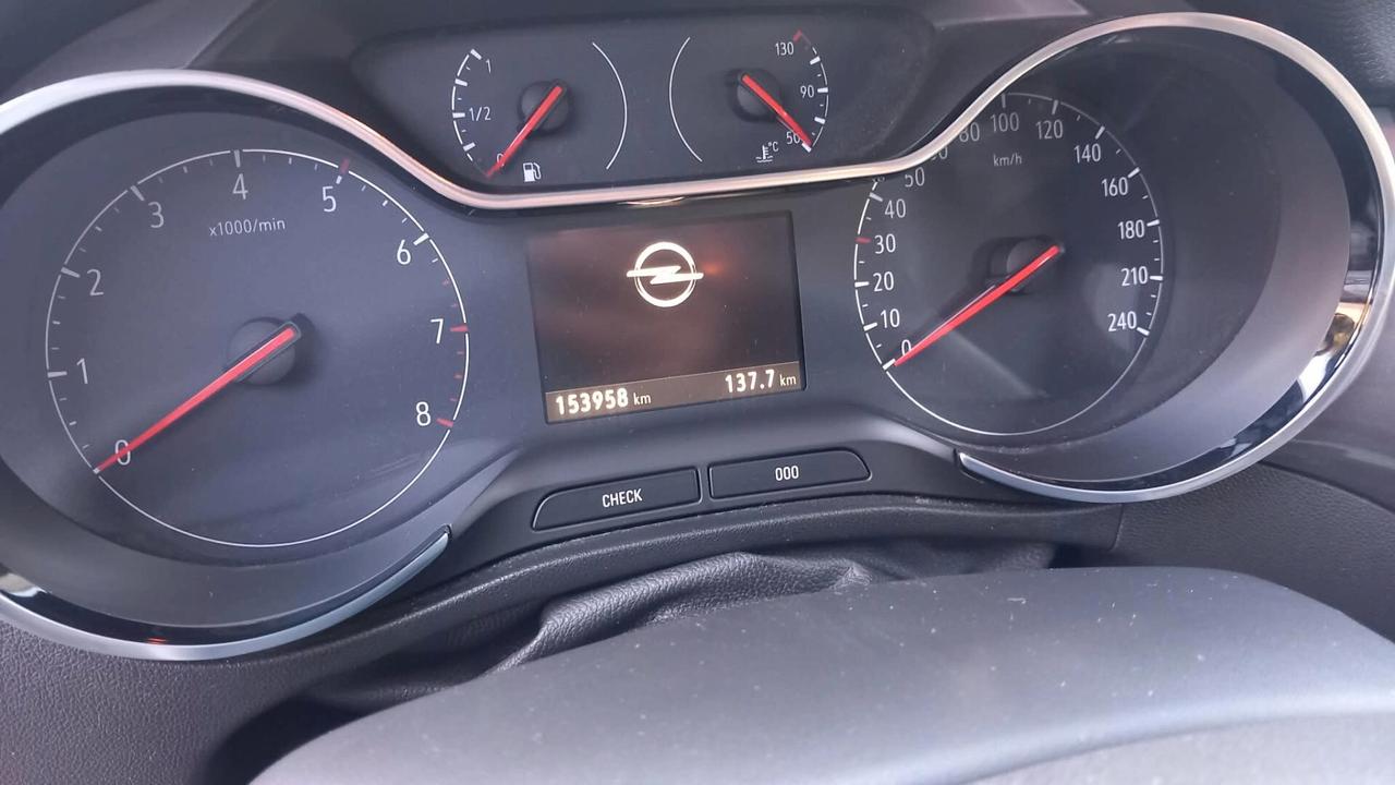 Opel Crossland X 1.5 ECOTEC D 120 CV Start&Stop aut. Innovation