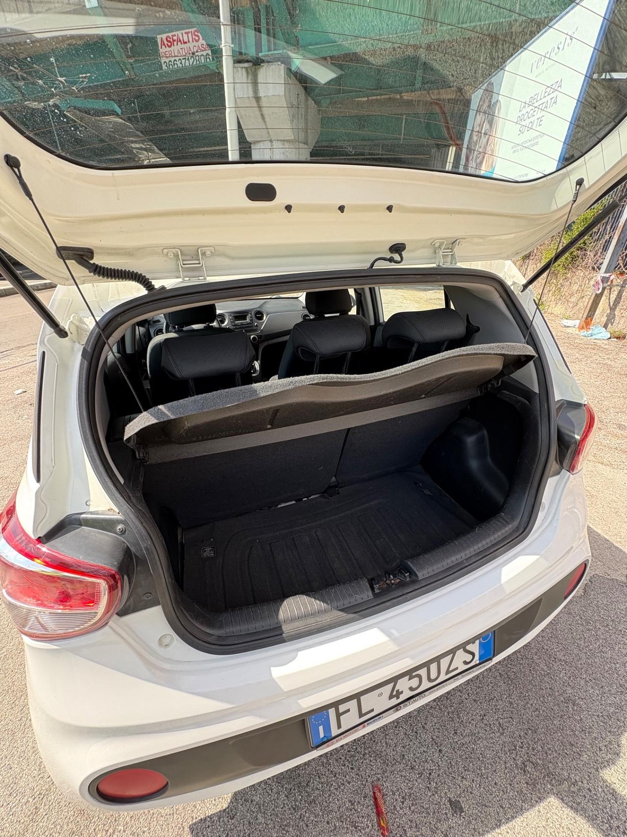 Hyundai i10 cc 1.0 benzina 2018