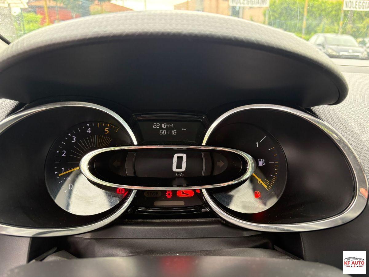 RENAULT - Clio Sporter Sporter 1.5 dci Costume National 75cv