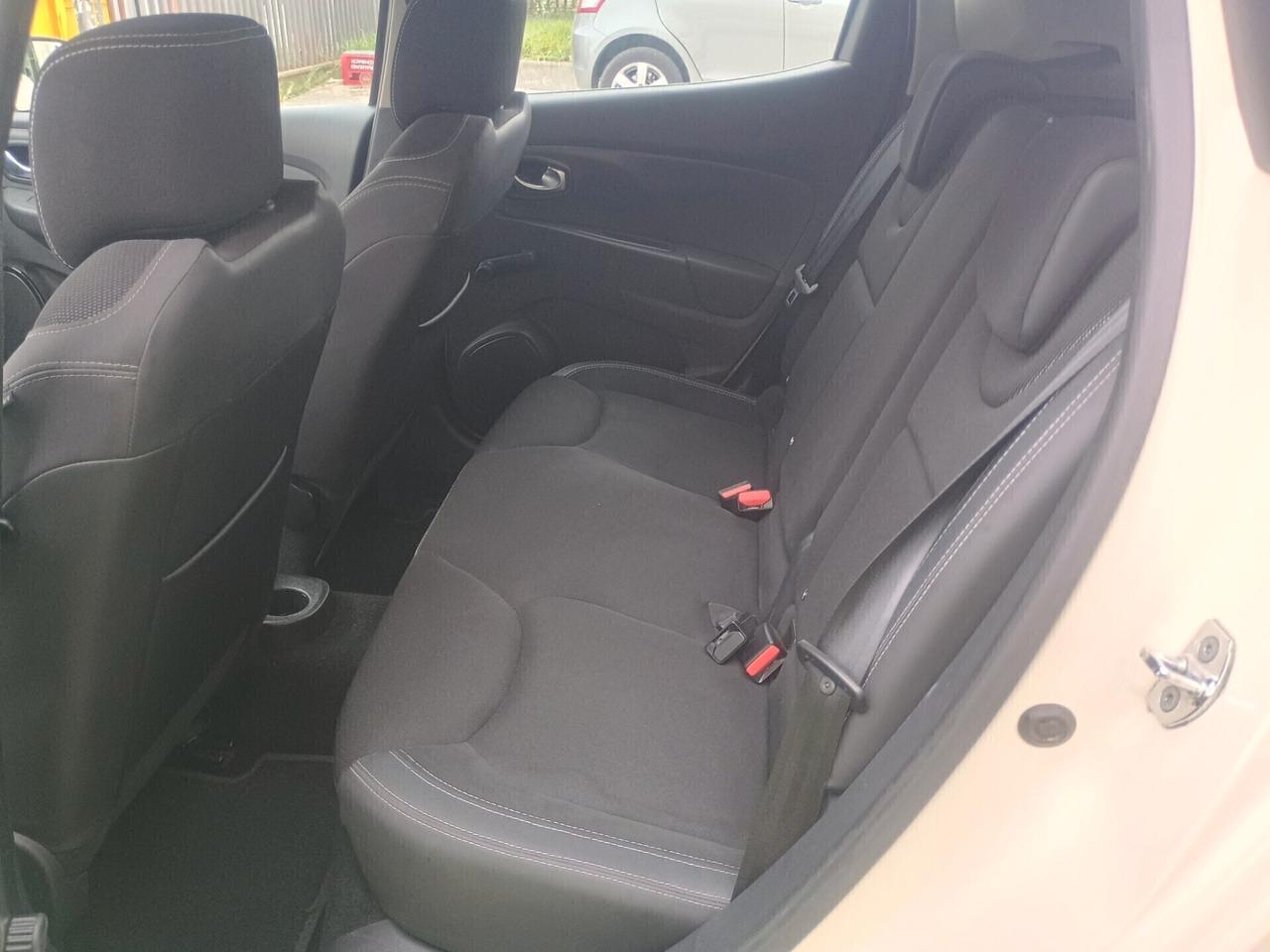 RENAULT CLIO AUTOCARRO EURO6B