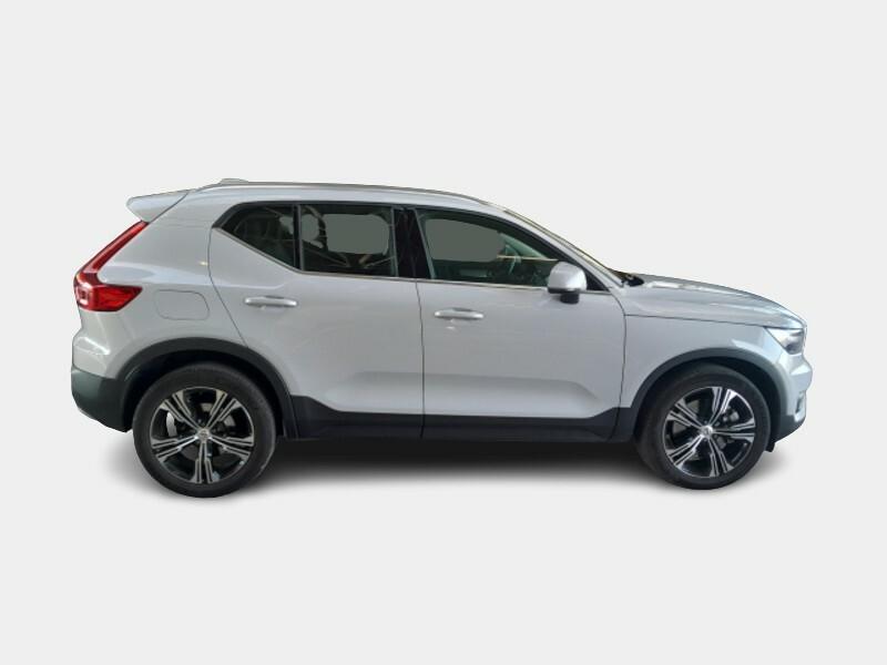 VOLVO XC40 T5 Plug-in Hybrid auto Recharge Inscription Expression