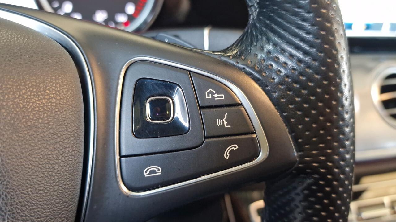 Mercedes-benz E 220 d S.W. 4Matic Auto Premium Plus