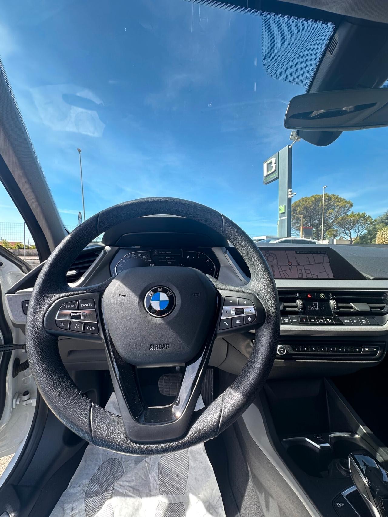 Bmw SERIE1 116d 5p. Advantage