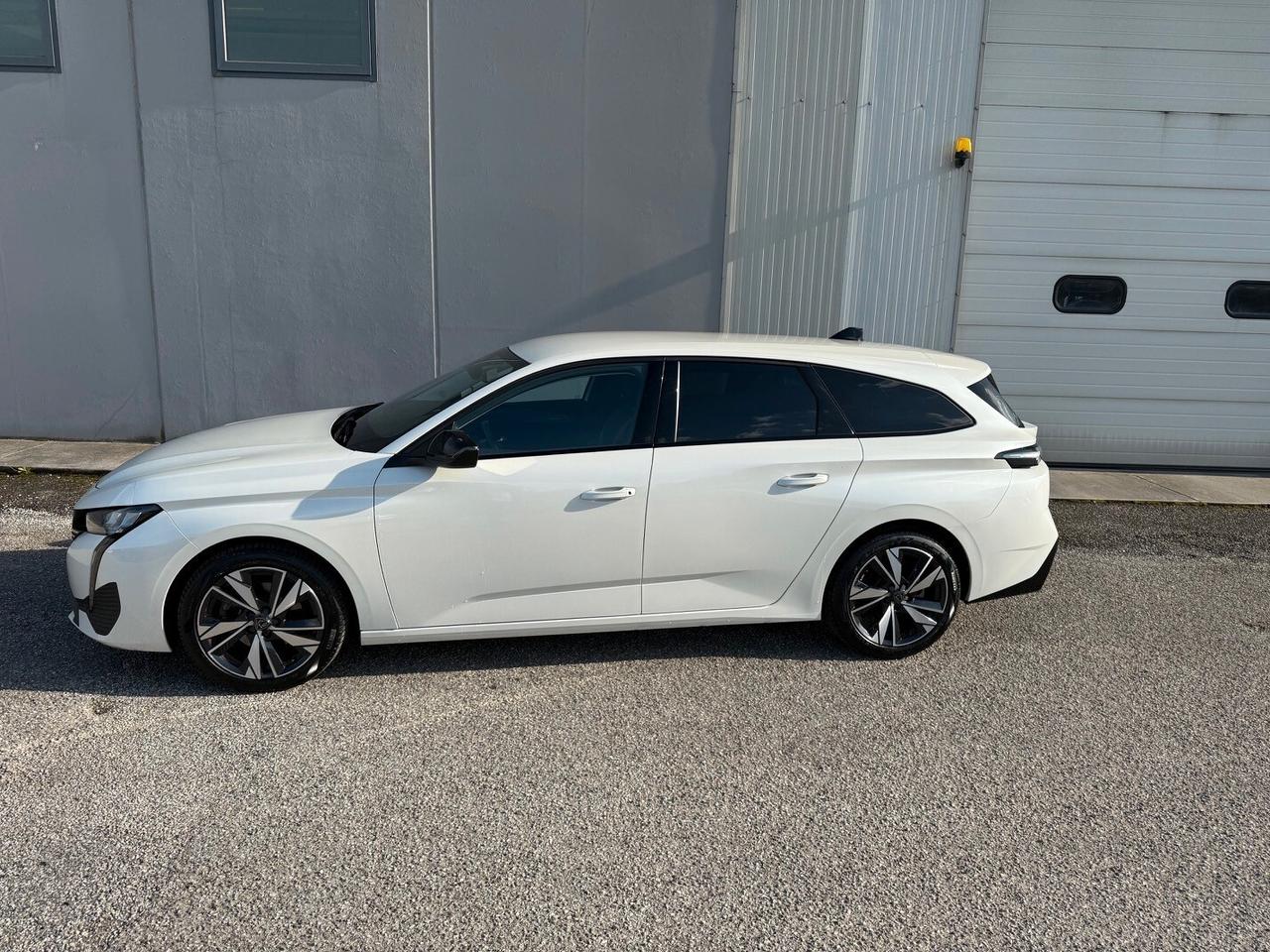Peugeot 308 BlueHDi 130 S&S EAT8 SW Allure