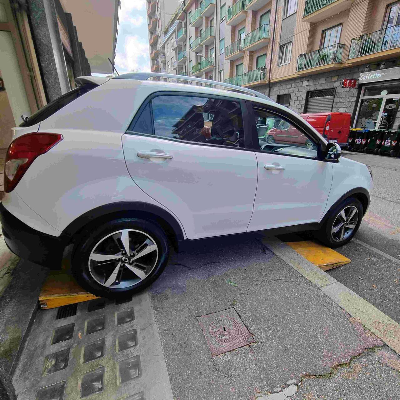 Ssangyong Korando 2.0 2WD MT GPL Plus