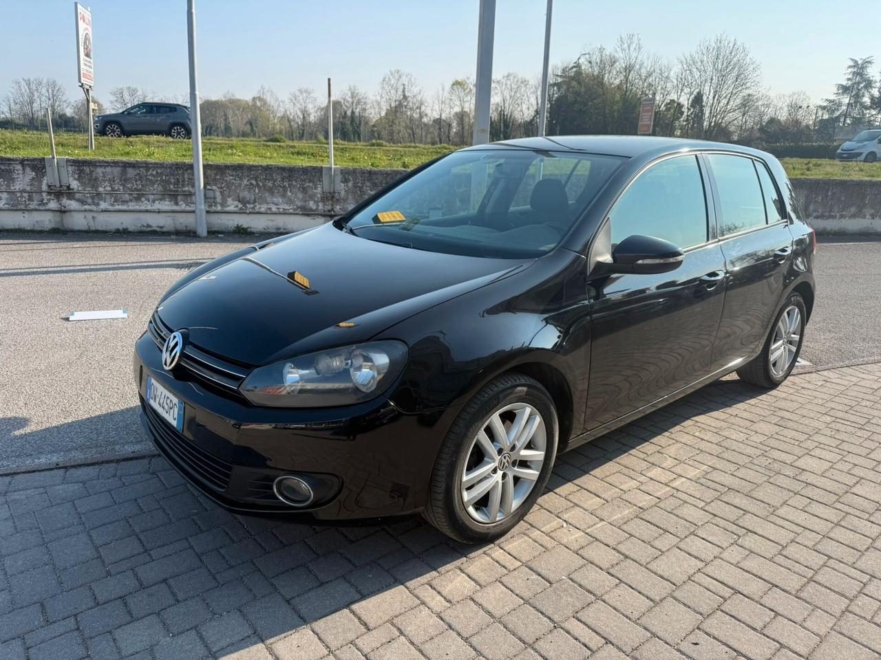 Golf 6 1.6 benzina perfetta pronta uso