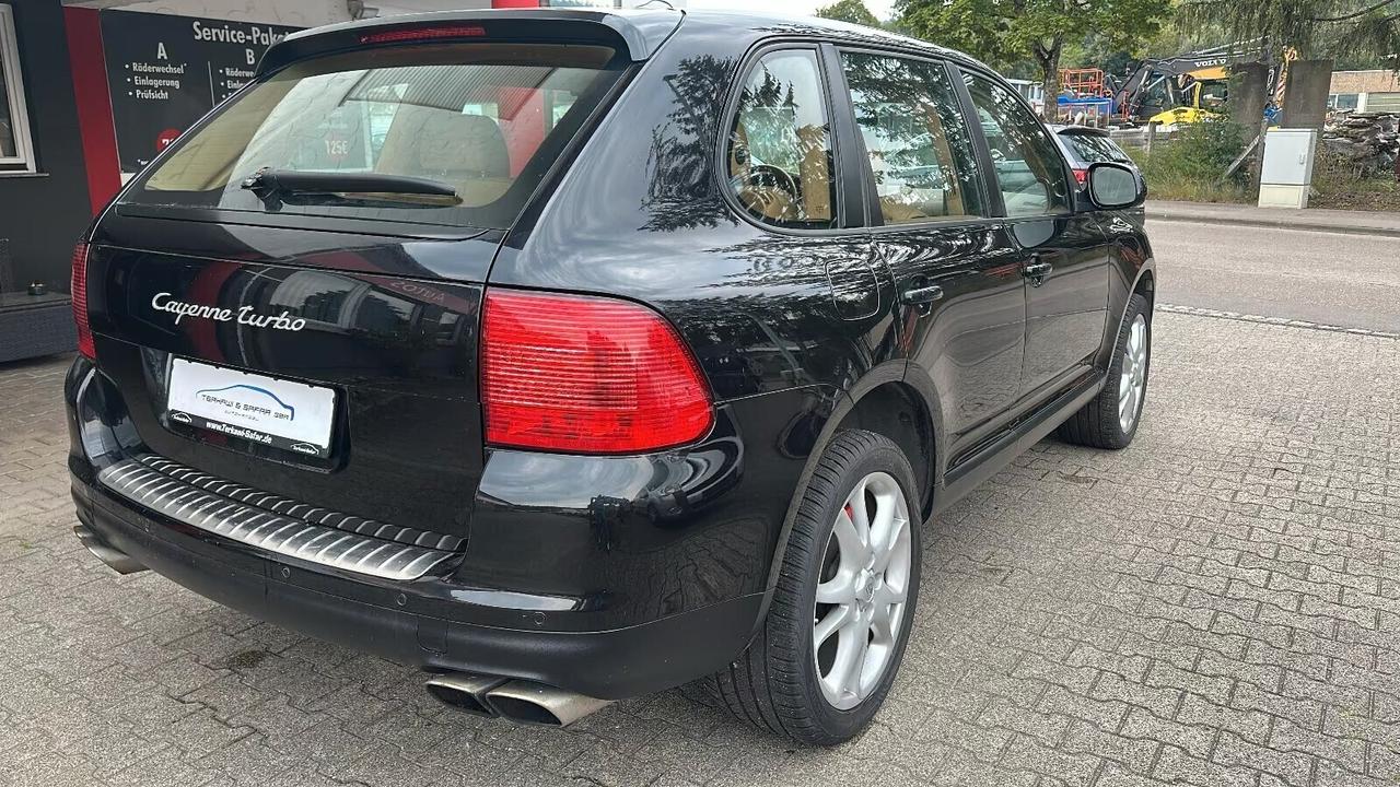 Porsche Cayenne 4.5 cat Turbo