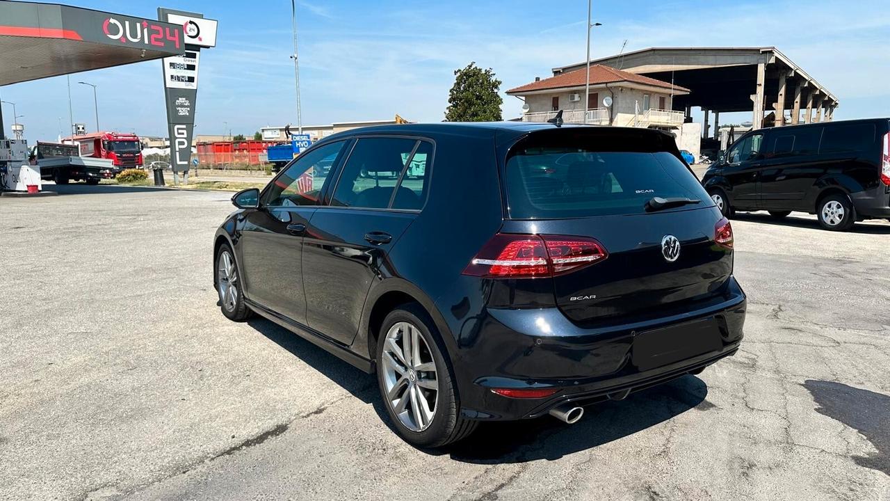 Volkswagen Golf 1.6 TDI 110 CV 5p. Sport R-LINE / KM CERTIFICATI