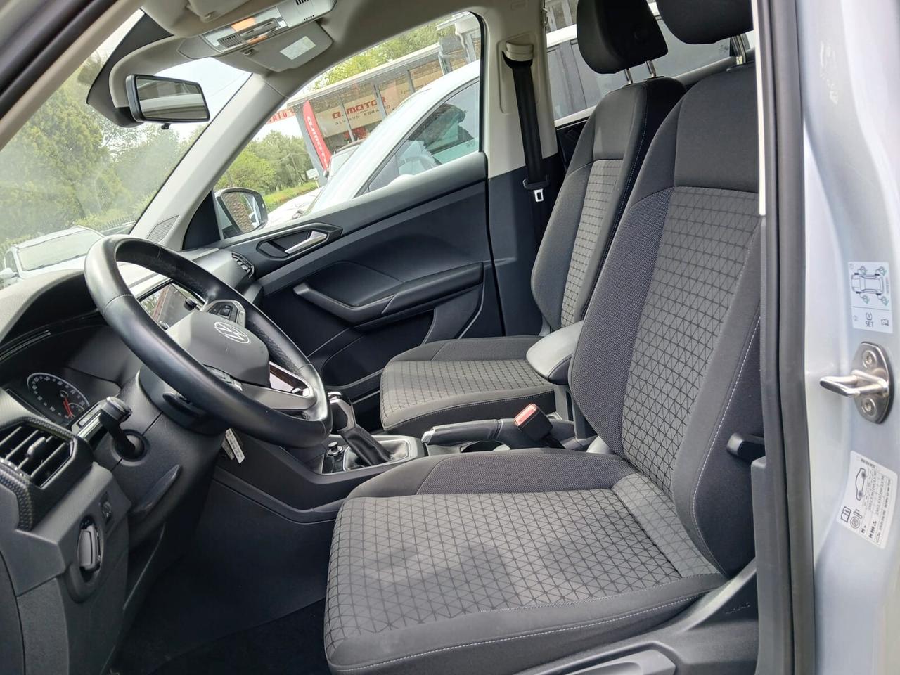 Volkswagen T-Cross 1.0 TSI 110 CV DSG Sport