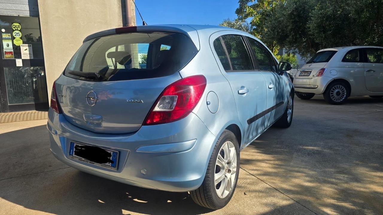 Opel Corsa 1.7 CDTI 130CV 5 porte Cosmo