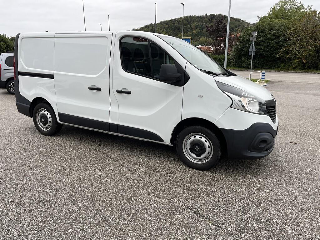 RENAULT TRAFIC 1600 DCI 120 CV