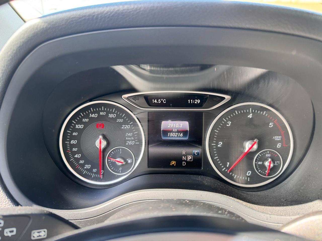 Mercedes-benz B 180 d Automatic Premium